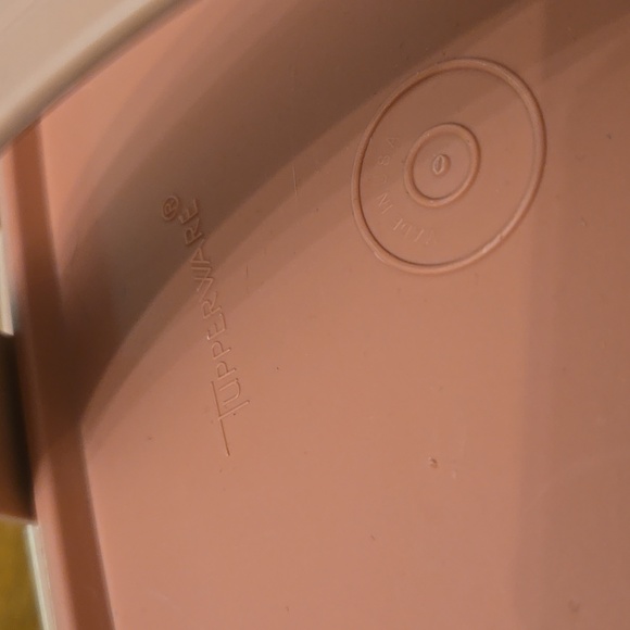 Pink Stackable Lunch Box with Handle - Picture 3 of 14